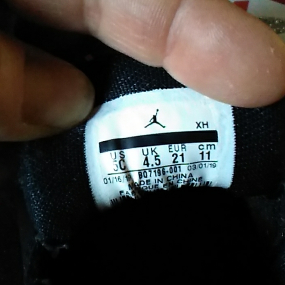 Toddler skyjordans gently used. Very cute!! - Picture 3 of 3